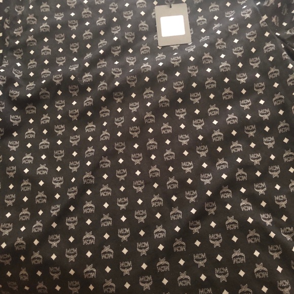 MCM Shirt - Picture 2 of 6